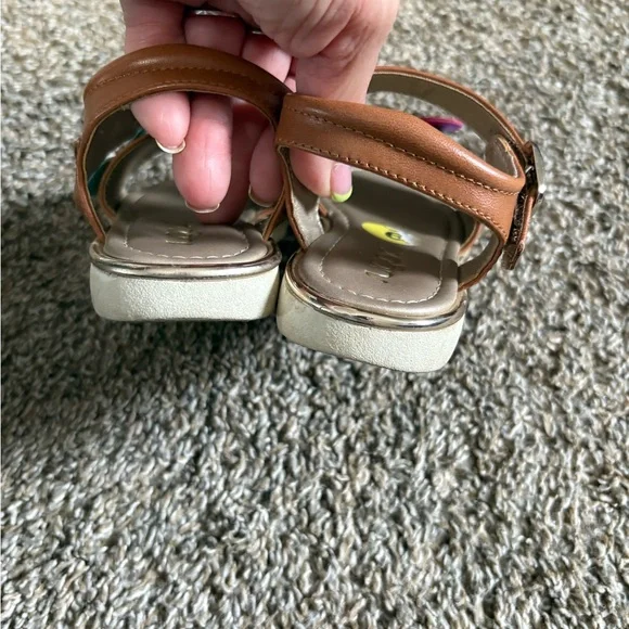 Sugar Pink and Yellow Butterfly Sandals - Picture 4 of 8